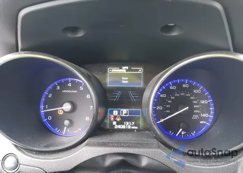 2016 Subaru Outback 2.5I Limited z USA, uszkodzony, nr VIN 4S4BSANC9G3235108